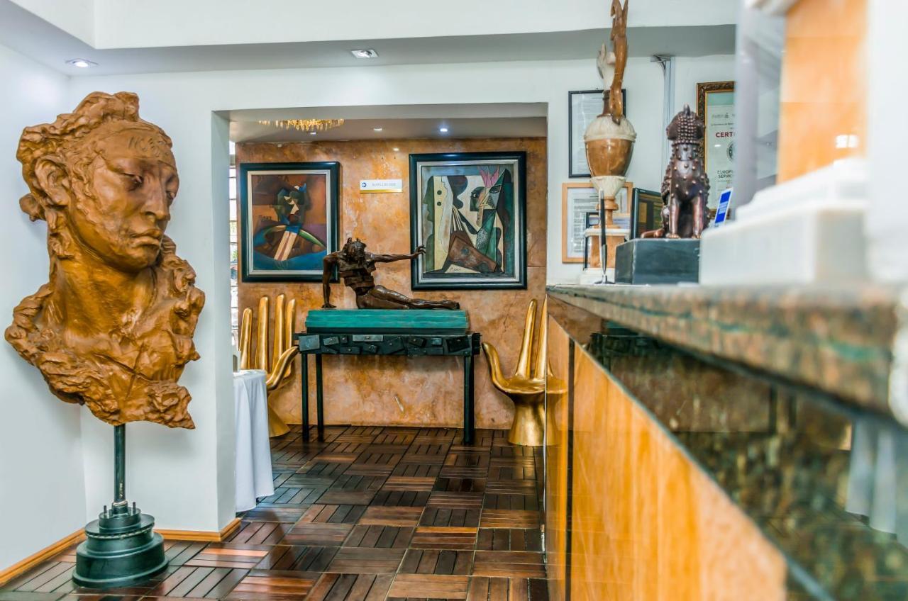 European Life Style Executive Suites Zapopan Eksteriør bilde